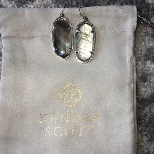 Kendra Scott Elle earrings